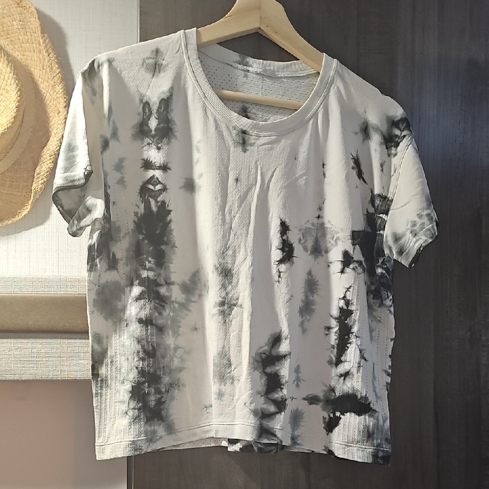 lululemon athletica Monochrome Tie-Dye Tee Oversized